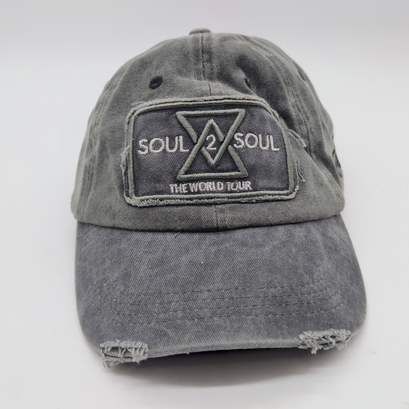 Soul 2 Soul World Tour Hat Tim McGraw Faith Hill Gray Distressed - Picture 2 of 7